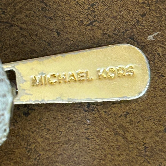 Michael Kors Illustrations Gold Stars Continental Travel Wallet Signature - Picture 5 of 15